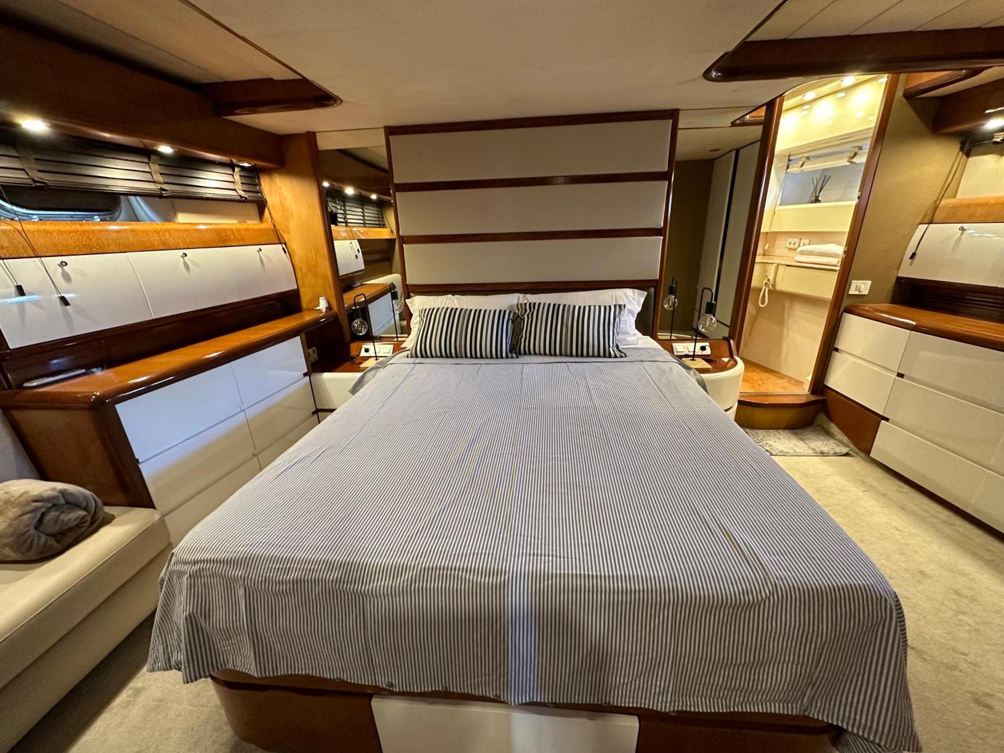 Yacht 20Metros Hotel Sant Adria de Besos Exterior foto